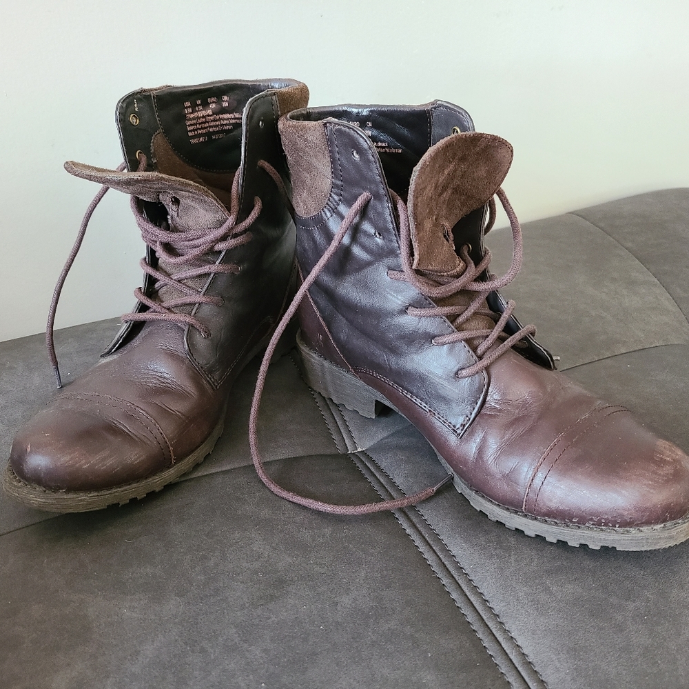 Hush Puppies genuine leather boots in dark brown